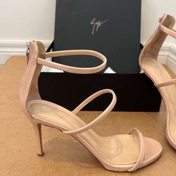 GUISEPPE ZANOTTI SIZE 40. FRANC ZANOT WDSA BLUSH E70092 - Picture 4 of 8
